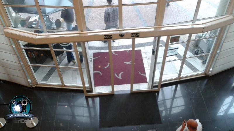 Porta automática com sensor