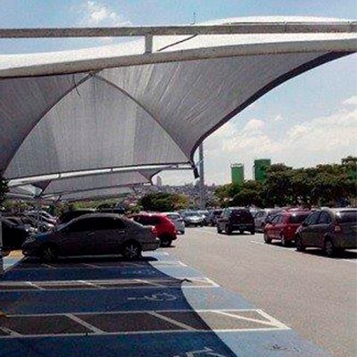 Toldos e coberturas para estacionamento